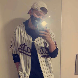 Meet your Posher, Caleb